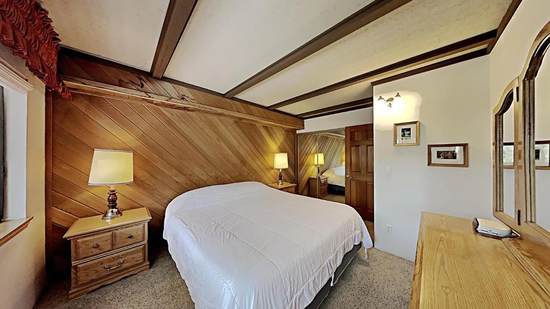 Slopeside 1849 Condos - Comfortable 3 Bedroom Condos With Full Kitchens Mammoth Lakes